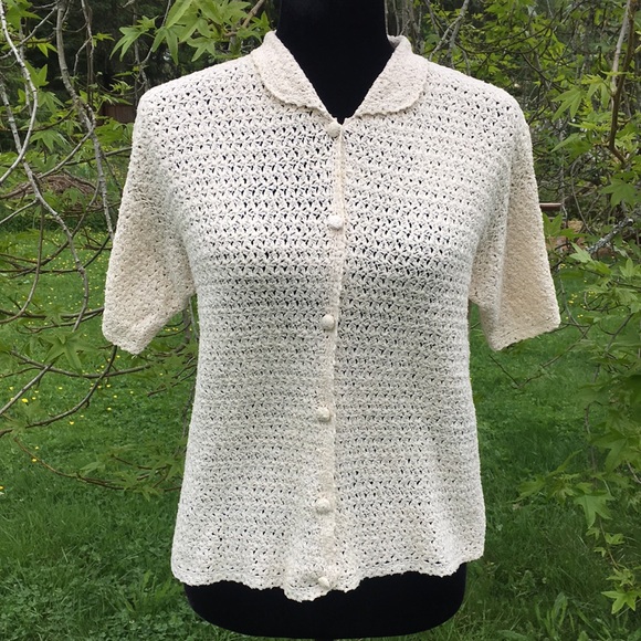 Colleen’s Collectables Hand Knit Short Sleeve Cardigan Sweater - Picture 3 of 8